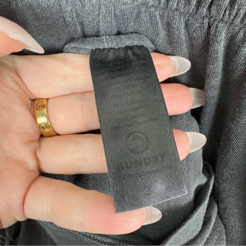 Sundry Gray Ruched Long Sleeve Tee Shirt Casual Sheath Dress Size 2 (Medium) - Picture 3 of 4